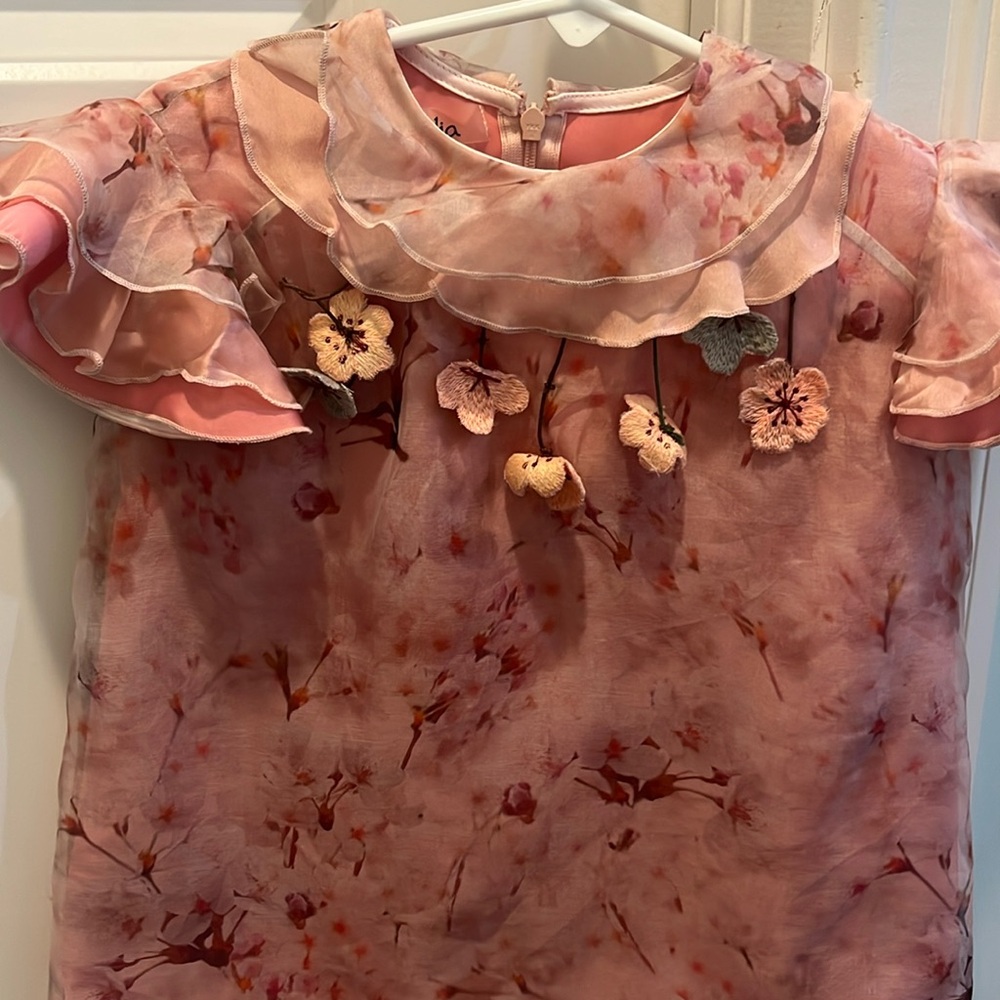 Beautiful Nikolia silk top girls size 1-2y